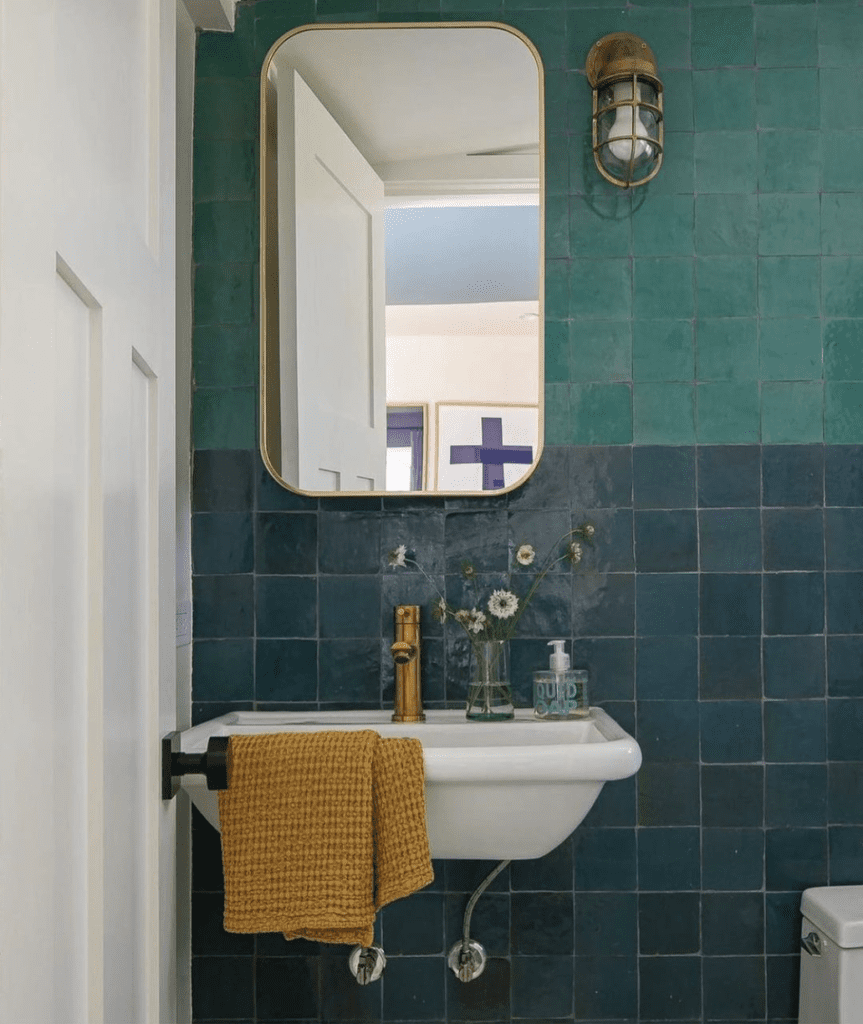 Best colors for bathrooms