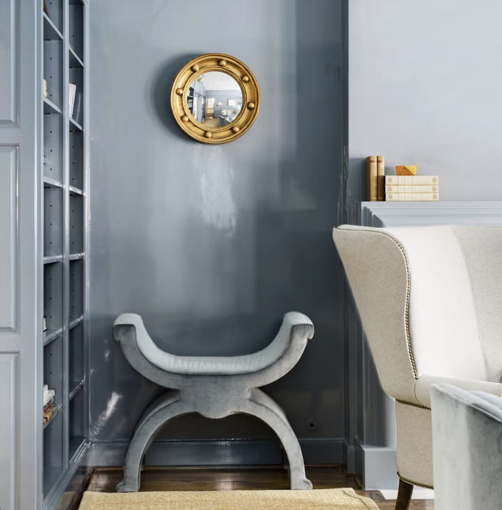 Glossy Ice blue walls